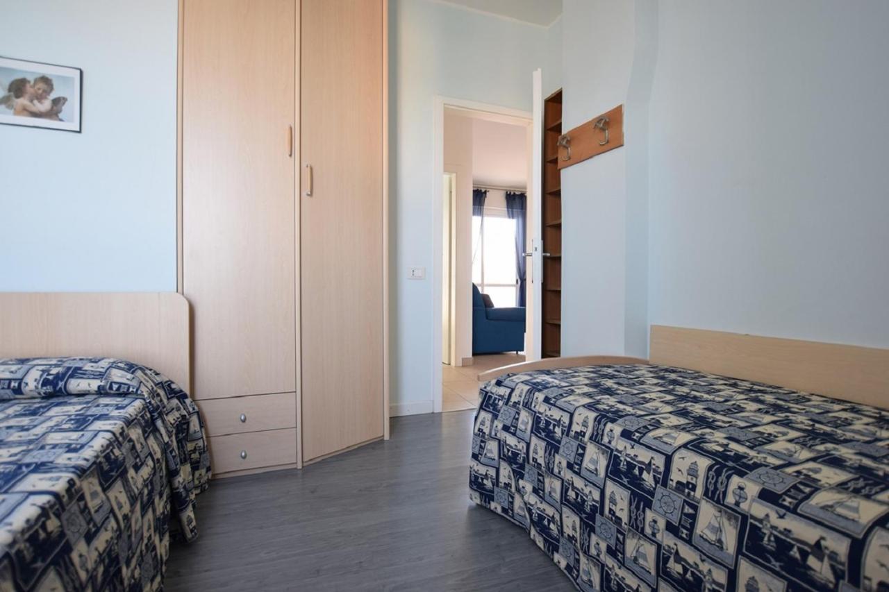 Residence La Duna Lignano Sabbiadoro Exterior photo